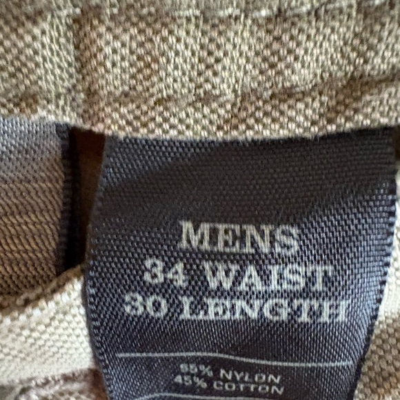 Men's Cargo Pants WITH ZIP AWAY PANT LEGS - Picture 2 of 3